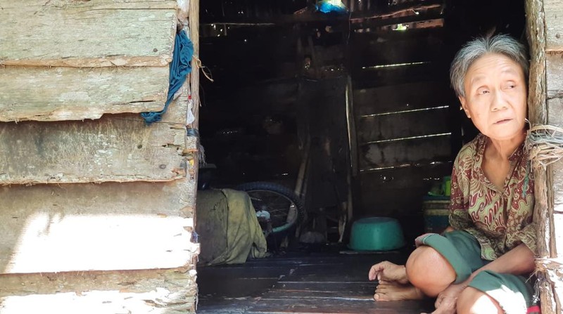 Suara Lirih Mak Unah Saat Tak Mampu Beli Beras, Kamu Bisa Ikut Bantu