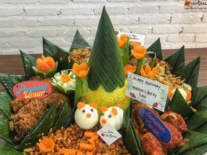 Raup Omzet Rp 200 Juta dari Jualan Nasi Tumpeng di Batam, Mau Coba?