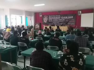 Relawan Jatim Yakin Ada Parpol Usung Ganjar Pranowo Maju Pilpres 2024 Relawan Jatim Yakin Ada Parpol Usung Ganjar Pranowo Maju Pilpres 2024