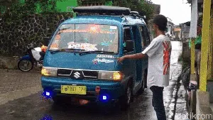 Sukabumi Punya Angkot Mewah Rasa Sultan Lho