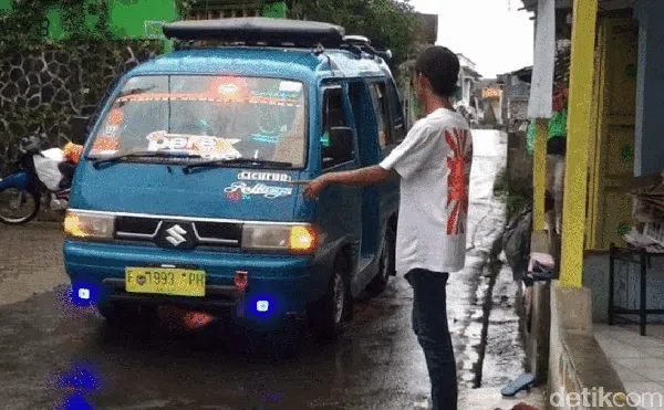 Sukabumi Punya Angkot Mewah Rasa Sultan Lho