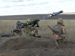 Momen Adu Rudal Rusia-Ukraina Momen Adu Rudal Rusia-Ukraina