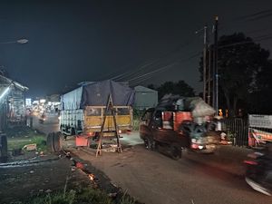 Truk Mogok dari Pagi di Bojong Gede Lalin Macet