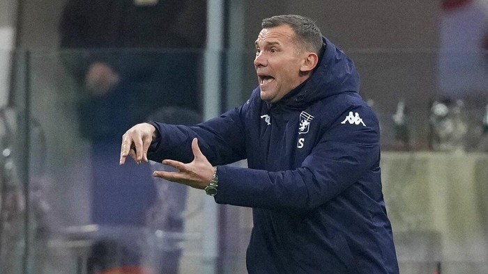 Genoa's head coach Andriy Shevchenko gives instructions to his players during an Italian Cup soccer match between AC Milan and Genoa at the San Siro stadium, in Milan, Italy, Thursday, Jan. 13, 2022. (AP Photo/Antonio Calanni)