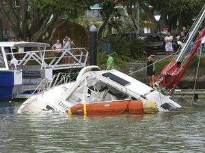Warga Selandia Baru Tak Dengar Alarm Peringatan Tsunami Warga Selandia Baru Tak Dengar Alarm Peringatan Tsunami