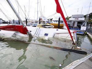 AS-Selandia Baru Terdampak Dahsyatnya Erupsi Gunung Bawah Laut Tonga AS-Selandia Baru Terdampak Dahsyatnya Erupsi Gunung Bawah Laut Tonga