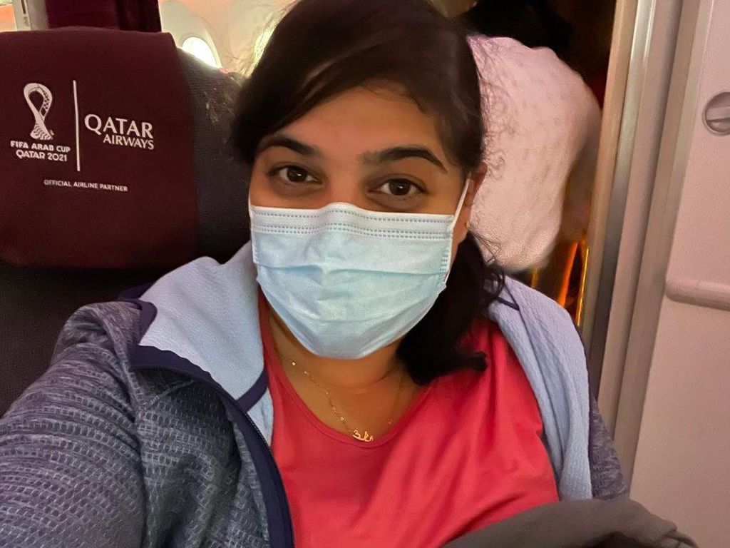 Gemasnya! Qatar Airways Pamerkan Bayi yang Dilahirkan di Pesawat
