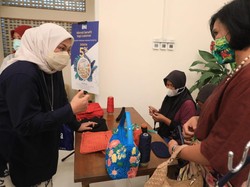 Menaker Diskusi Soal Penyaluran BSU ke Pekerja di DIY