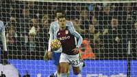 Coutinho menjalani debut manis di Aston Villa, dengan membuyarkan kemenangan MU, dalam reuninya dengan Steven Gerrard yang kini jadi manajernya. (Foto: AP/Rui Vieira)