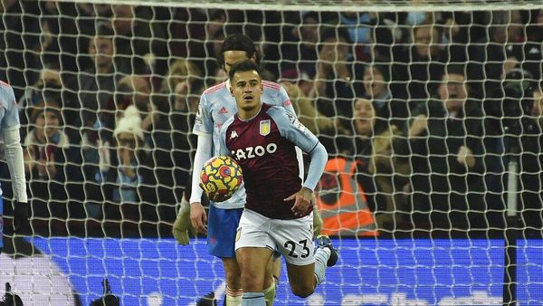 Foto: Coutinho Masuk, Cetak Gol, Buyarkan Kemenangan MU