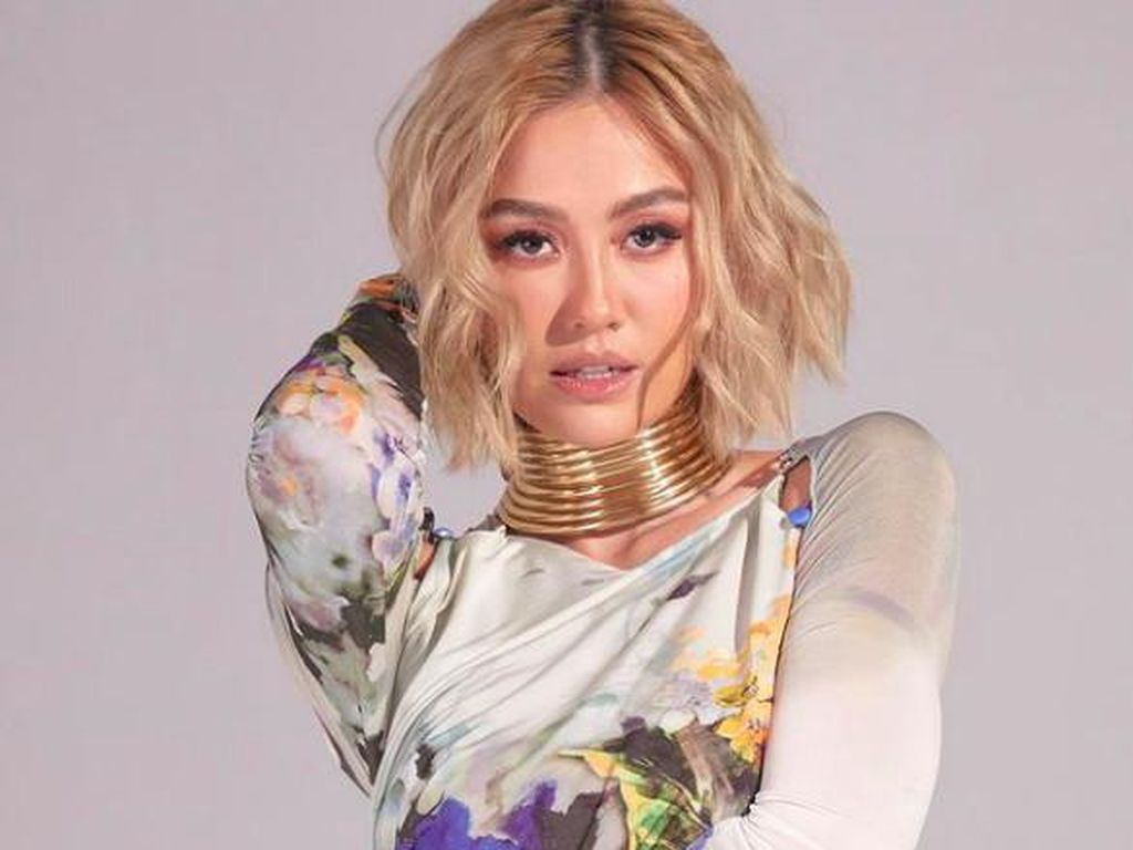 Rilis Lagu Baru, Agnez Mo Patience Trending di Twitter Rilis Lagu Baru, Agnez Mo Patience Trending di Twitter