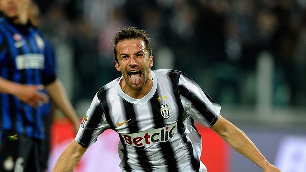 ROME, ITALY - MAY 20:  Alessandro Del Piero of Juventus after the Tim Cup final match between Juventus FC and SSC Napoli at Olimpico Stadium on May 20, 2012 in Rome, Italy.  (Photo by Giuseppe Bellini/Getty Images)
