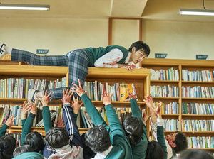 Ngeri! Zombie Serbu Sekolah di All of Us Are Dead