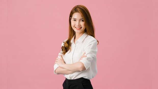 Cantumkan ringkasan profil LinkedIn agar membantu untuk dilirik HRD.