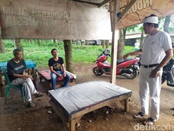 Galian Tanah Bikin Kotor Jalan, Dedi Mulyadi Ngamuk Ancam Palangkan Mobil