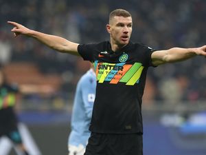 Menagih Gol dari Edin Dzeko