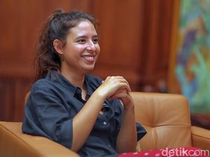 Patah Hati dan Air Mata Nadine Kaiser