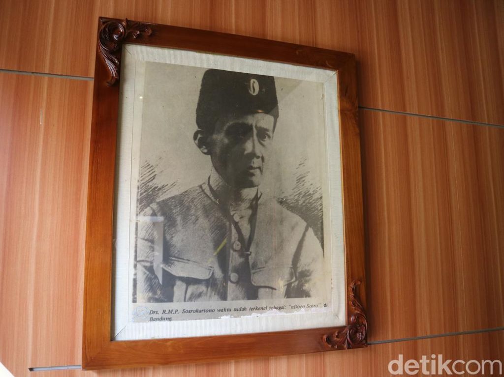 RMP Sosrokartono, Guru Bung Karno yang Mahir Berbicara 36 Bahasa RMP Sosrokartono, Guru Bung Karno yang Mahir Berbicara 36 Bahasa