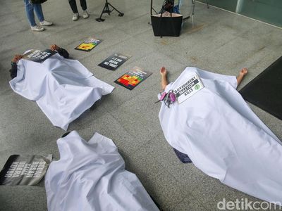 Korban Polusi Udara Bergelimpangan di PN Jakpus