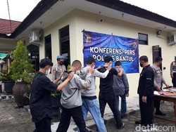 Terlalu! Gerombolan Pelajar Bermobil di Yogya Begal Pemotor