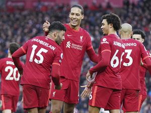 Liverpool Akhiri Puasa Kemenangan