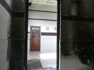 Melihat Sisa-sisa Bekas Kebakaran di SDN Lempuyangwangi Yogyakarta