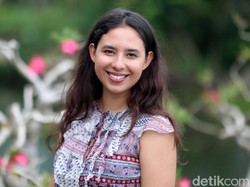 Nadine Kaiser Si Anak Bule yang Di-Bully