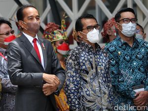 Momen Jokowi Resmikan Gedung Arntz Geise Unpar Momen Jokowi Resmikan Gedung Arntz Geise Unpar