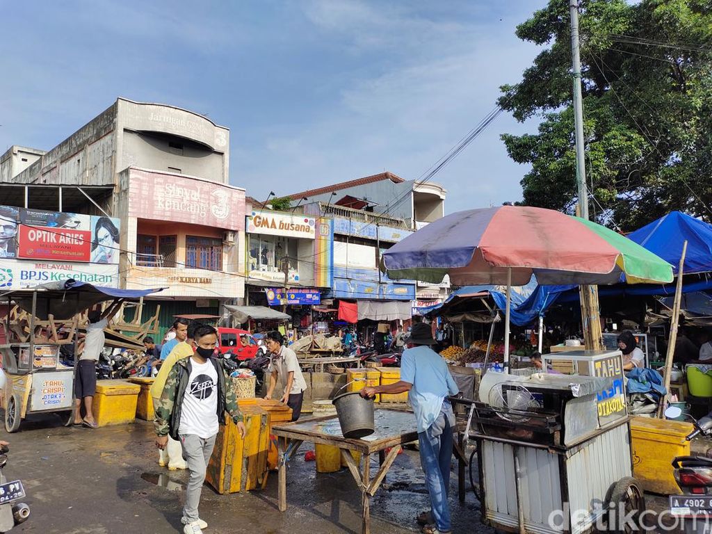 Warga Pesisir Lebak Banten Masih Was-was Ada Gempa Susulan Warga Pesisir Lebak Banten Masih Was-was Ada Gempa Susulan