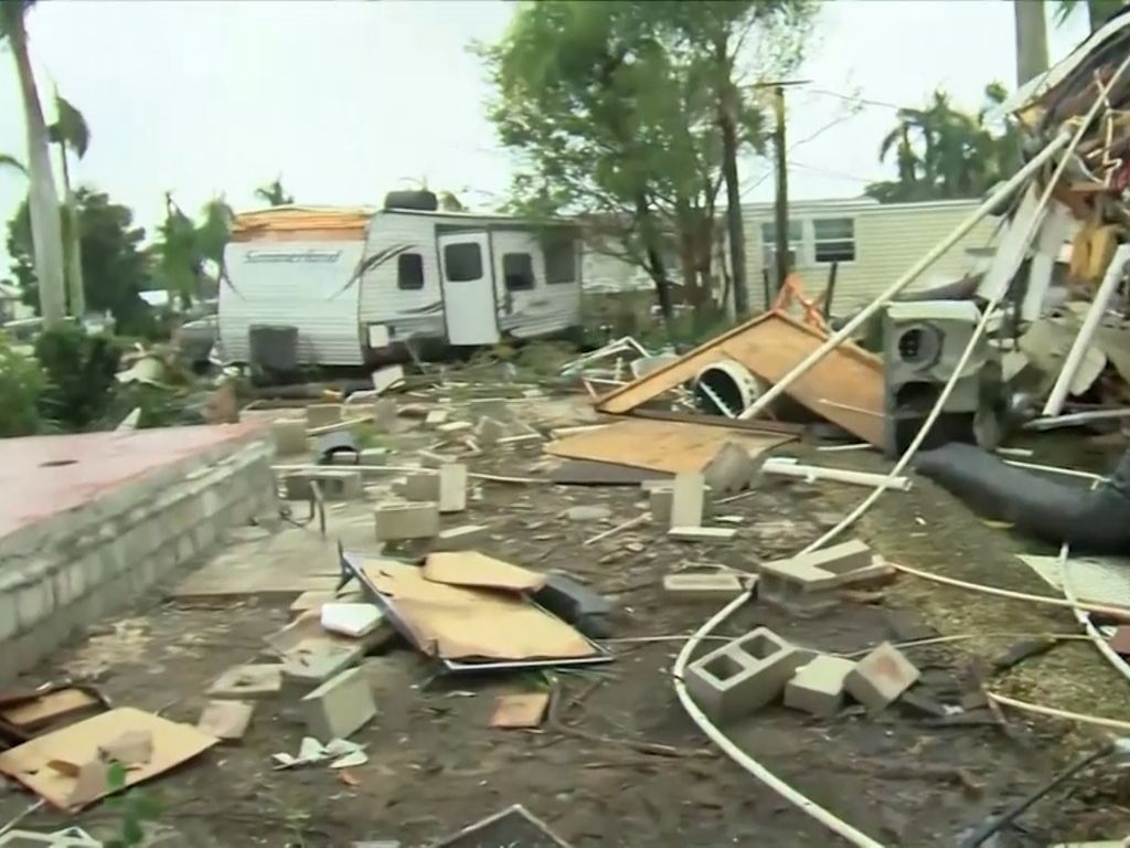 Penampakan Luluh Lantak Kota Florida Usai Diterjang Tornado