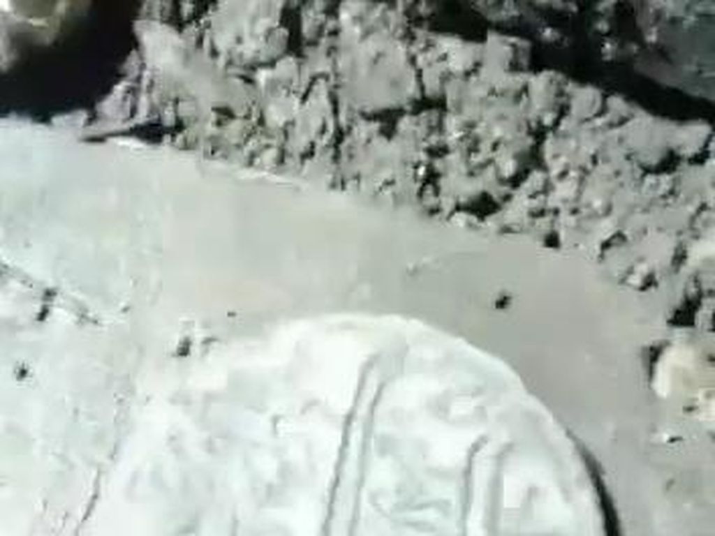 Penjelasan Kontraktor Kubur Lagi Penemuan Nisan Kuno di Palembang