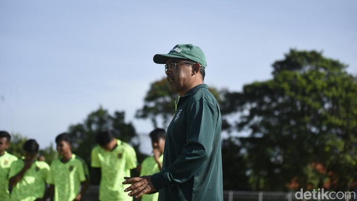 Liga 1 pekan ke-20 mempertemukan Bhayangkara FC dan Persebaya Surabaya pada Selasa (18/1) malam. Pelatih Persebaya Aji Santoso menyebut, timnya siap menghadapi Bhayangkara.