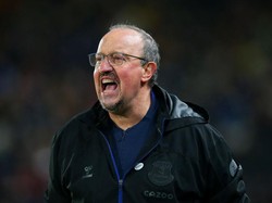 Kesal sama VAR: Aspas Banting Monitor, Benitez Bahas Hukum Newton