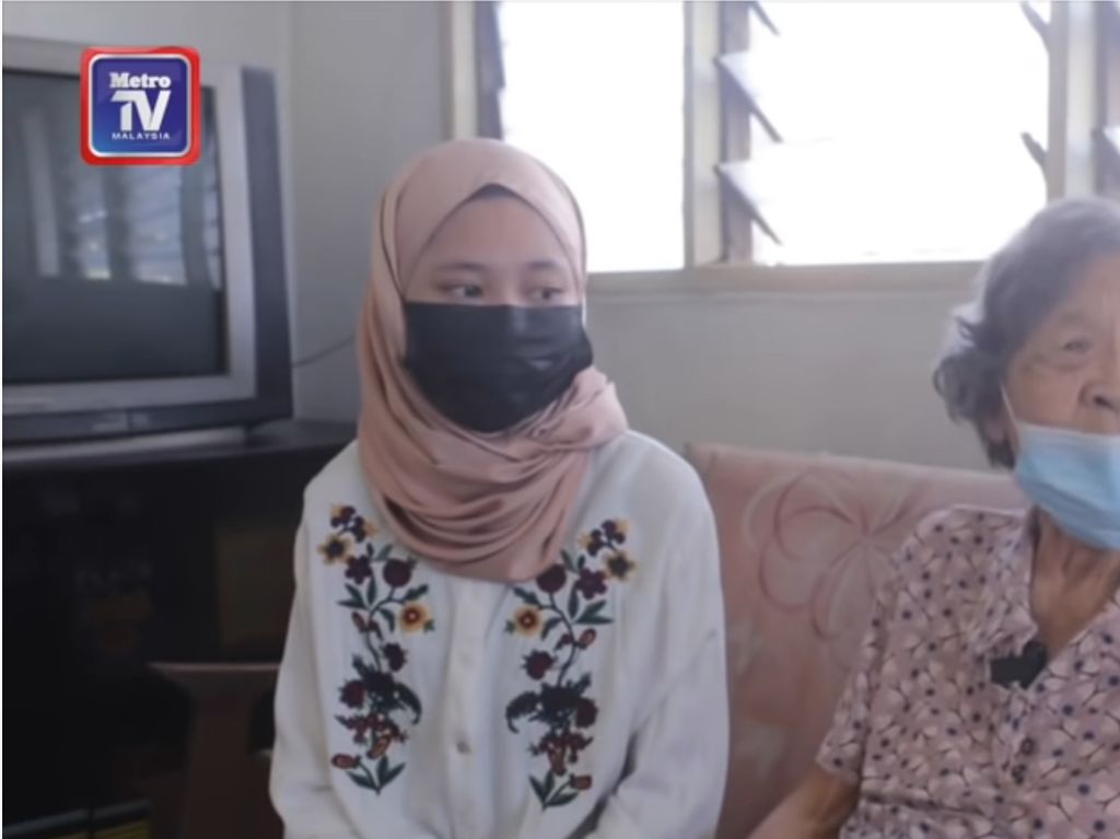 Wanita Tionghoa yang Besarkan Anak TKI Dapat Penghargaan Raja Malaysia Wanita Tionghoa yang Besarkan Anak TKI Dapat Penghargaan Raja Malaysia