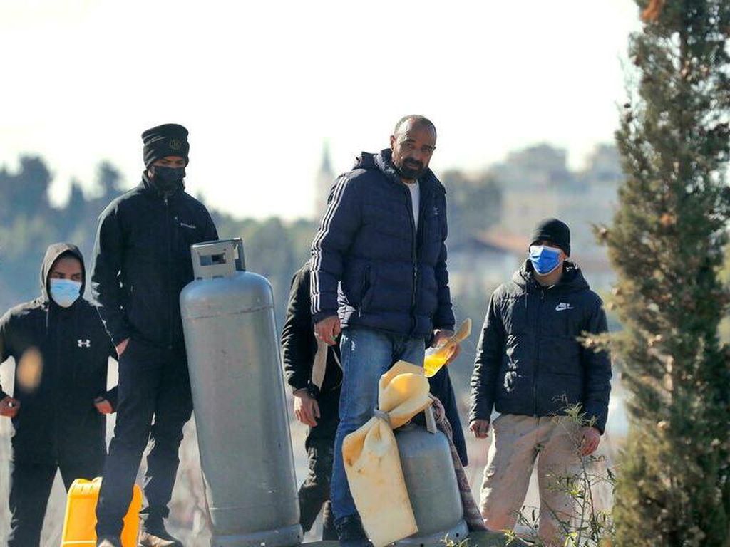 Tak Hanya Hancurkan Rumah, Polisi Israel Tangkap 18 Orang Keluarga Palestina