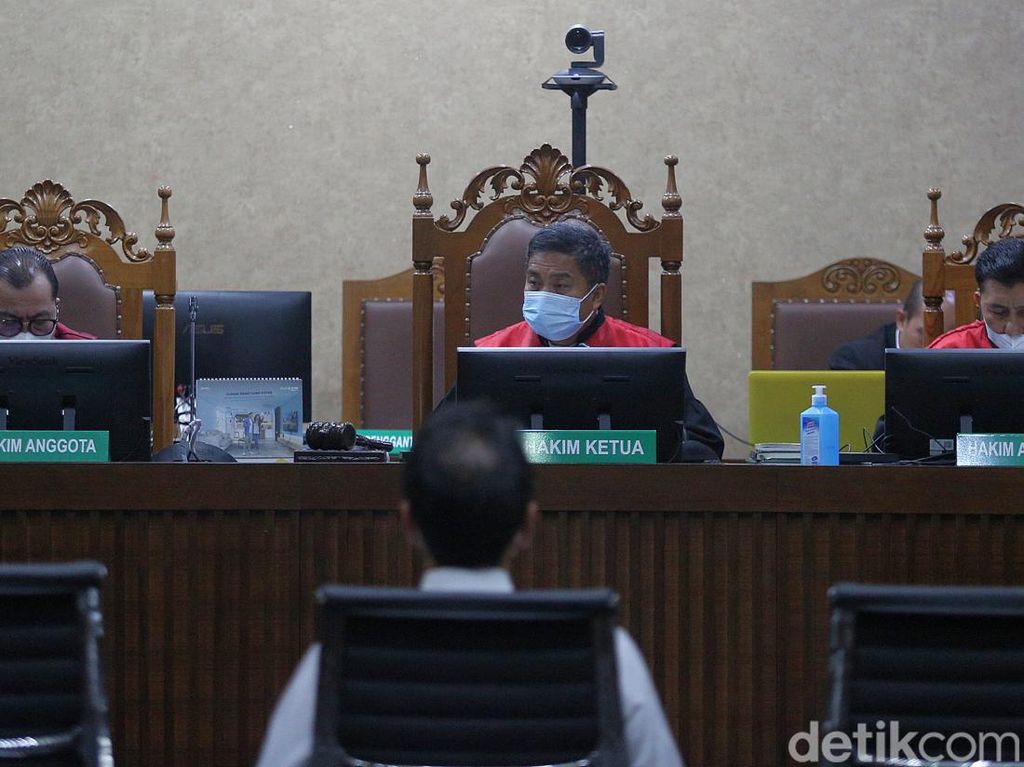 Hakim Kesampingkan Seluruh Kesaksian Aliza Gunado di Sidang Azis Syamsuddin