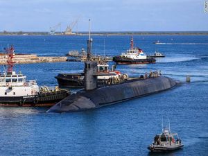 Kapal Selam Nuklir AS Tiba-tiba Muncul di Guam, Ada Apa? Kapal Selam Nuklir AS Tiba-tiba Muncul di Guam, Ada Apa?