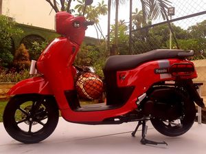 Yamaha Fazzio Terjual 1.000 Unit Dalam 5 Jam, Honda Scoopy Harus Waspada!