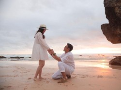 Chelsea Islan dan Rob Clinton Dikabarkan Gelar Lamaran Hari Ini