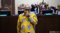 Ekspresi Pengusaha Kiagus Emil Usai Divonis 4 Tahun Penjara