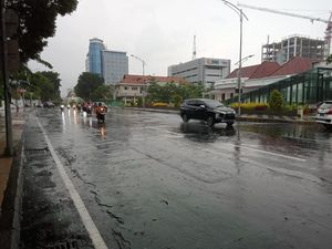 Prakiraan Cuaca Saat Libur Imlek di Jatim Prakiraan Cuaca Saat Libur Imlek di Jatim