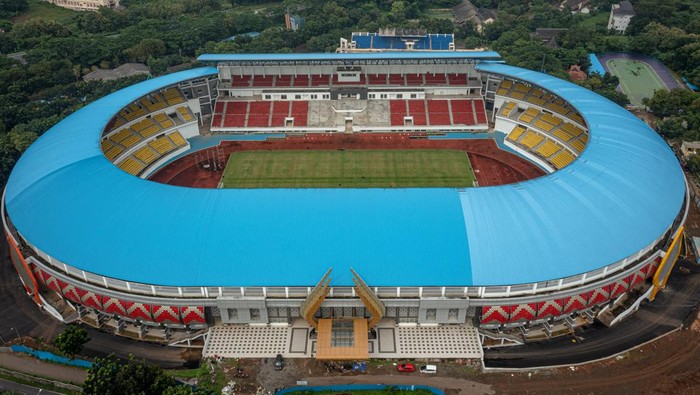 Stadion Jatidiri Semarang diketahui telah selesai direnovasi. Seperti apa wajah baru stadion berkapasitas 25 ribu tempat duduk tersebut? Lihat yuk.