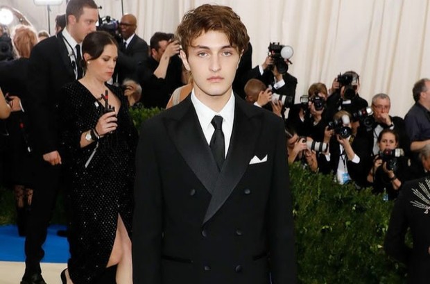 Kompatibilitas zodiak Dua Lipa dan Anwar Hadid