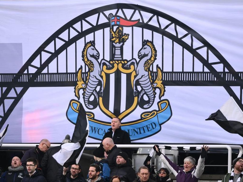 Newcastle Bergelimang Uang, kok Susah Datangkan Pemain Bintang? Newcastle Bergelimang Uang, kok Susah Datangkan Pemain Bintang?