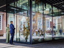 10 Raja Terkaya di Dunia Tahun 2022, Nomor 1 Tak Disangka