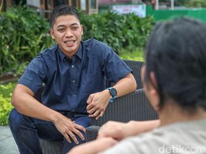 Makna Lebaran Rasyid Rajasa: Transformasi Diri Makna Lebaran Rasyid Rajasa: Transformasi Diri