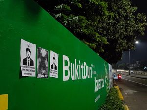 Aksi La Grande Indonesia Dukung Shin Tae-yong Lewat Pamflet Aksi La Grande Indonesia Dukung Shin Tae-yong Lewat Pamflet