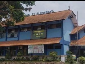 Sampel Siswa SMAN 22 Surabaya Positif COVID-19 Dikirim ke Lab Unair, Omicron? Sampel Siswa SMAN 22 Surabaya Positif COVID-19 Dikirim ke Lab Unair, Omicron?