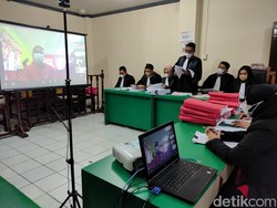 2 Polisi Terdakwa Jual Sabu Sitaan di Sumut Dituntut Mati Jaksa