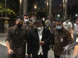 7 Orang yang Terjaring OTT di Langkat Tiba di Gedung KPK